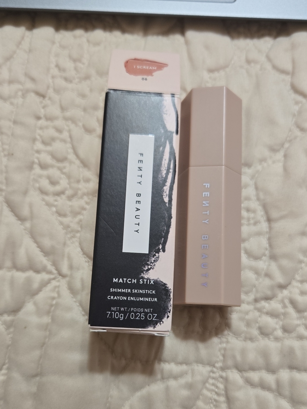 Fenty Beauty Shimmer Skinstick - Peach Pink Glow